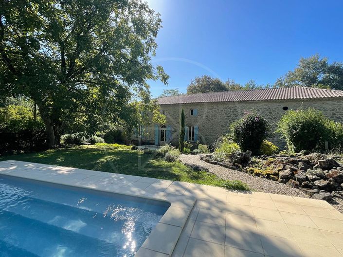 Image No.17-4 Bed House for sale