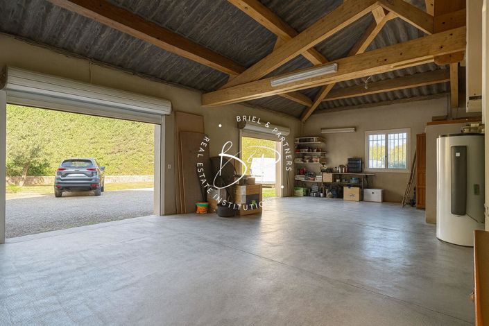 Image No.16-4 Bed House for sale