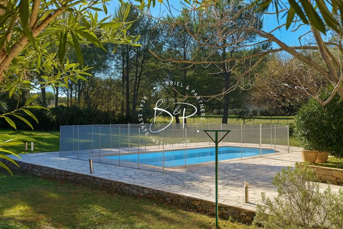 Image No.4-4 Bed House for sale