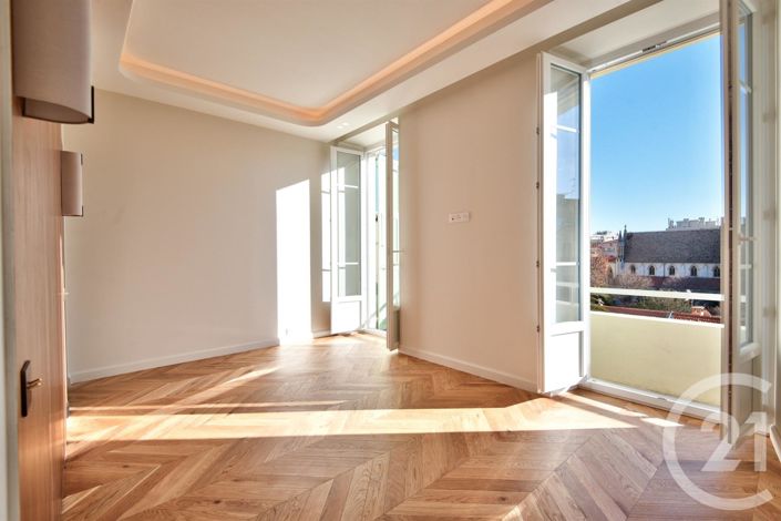 Image No.6-3 Bed Apartment for sale