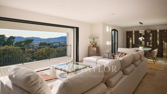 Image No.13-5 Bed House for sale