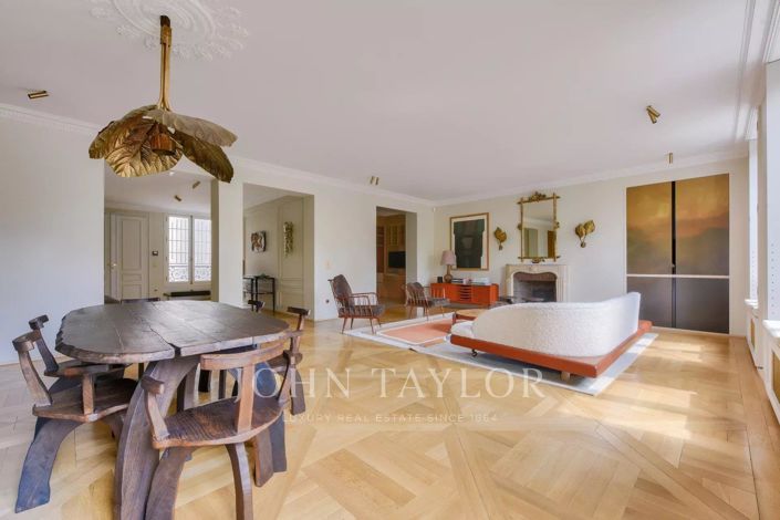 Image No.10-3 Bed Apartment for sale