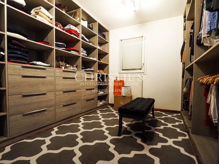 Image No.13-3 Bed House for sale