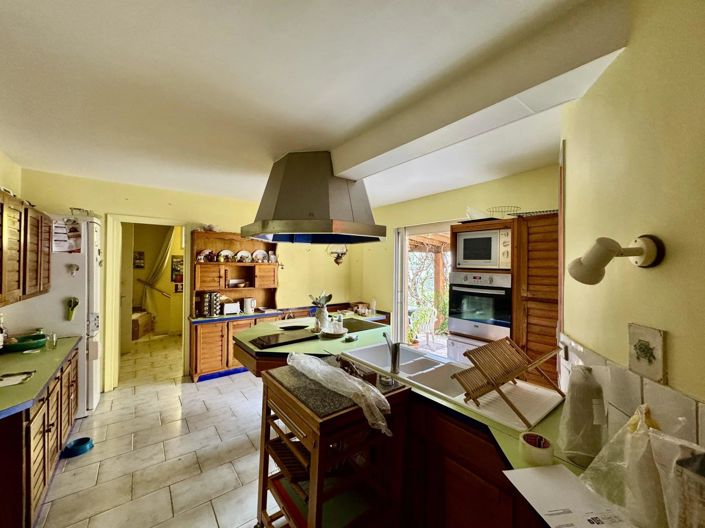 Image No.4-5 Bed House for sale