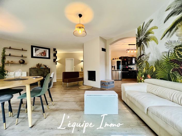 Image No.6-3 Bed House for sale