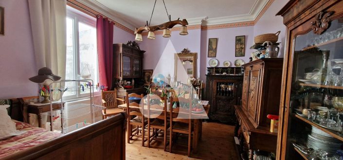 Image No.3-3 Bed House for sale