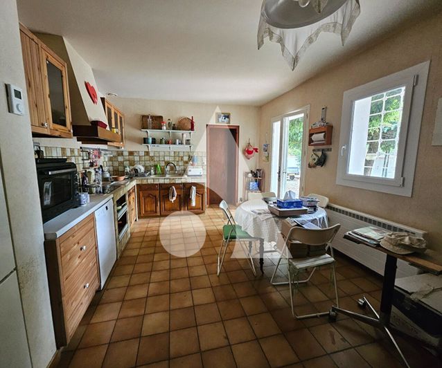 Image No.3-3 Bed House for sale