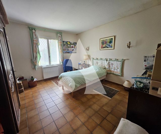 Image No.5-3 Bed House for sale