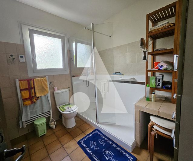 Image No.9-3 Bed House for sale