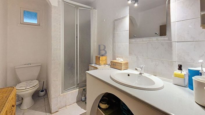 Image No.15-5 Bed House for sale