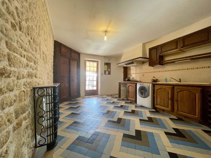 Image No.13-3 Bed House for sale