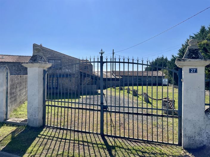 Image No.5-3 Bed House for sale