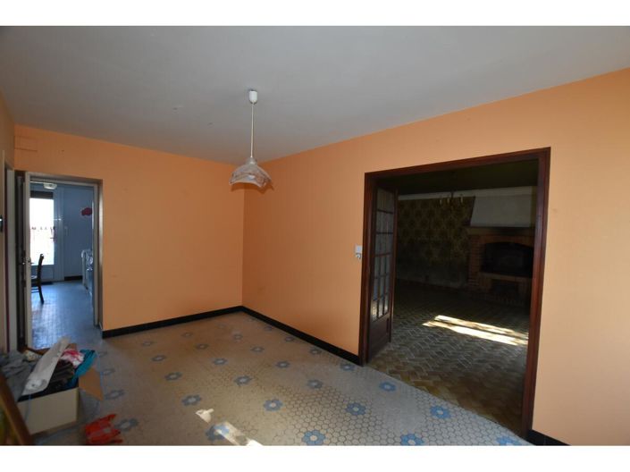 Image No.9-3 Bed House for sale
