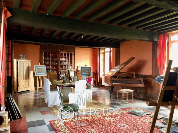 Image No.10-17 Bed House for sale