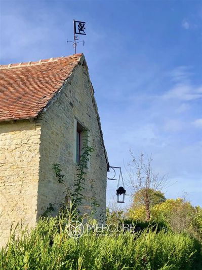 Image No.18-17 Bed House for sale