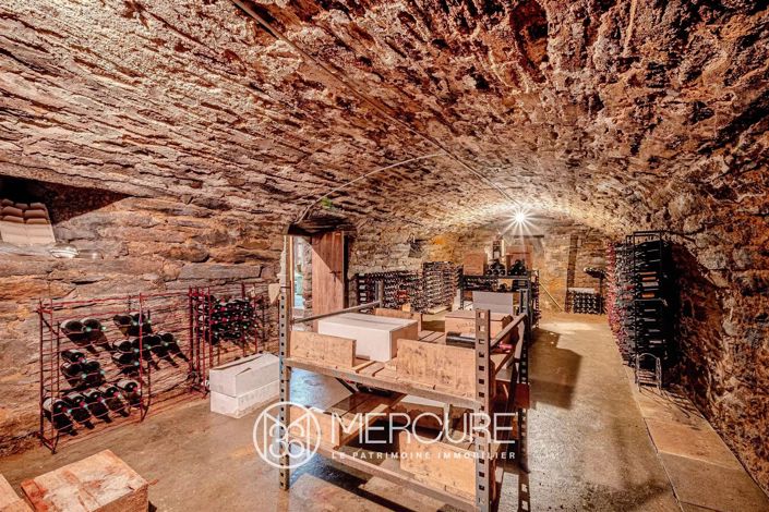 Image No.7-6 Bed House for sale