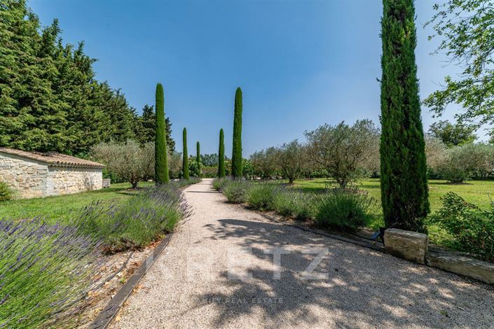 Image No.12-8 Bed House for sale