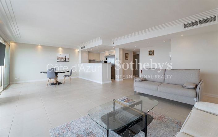 Image No.8-3 Bed Apartment for sale