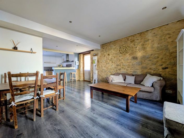 Image No.5-2 Bed House for sale