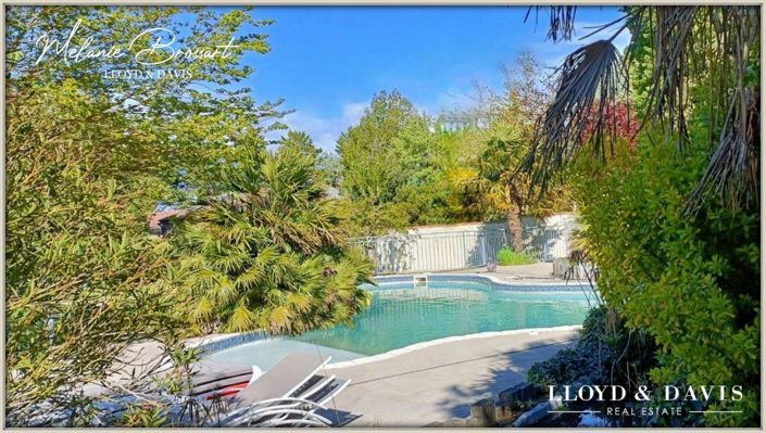 Image No.2-8 Bed House for sale