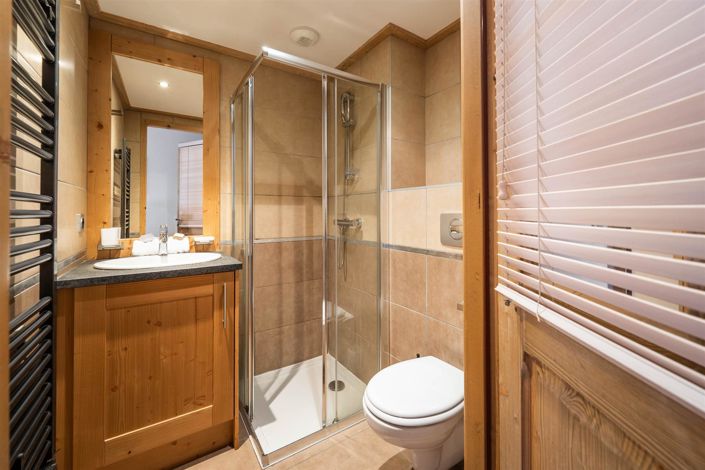 Image No.10-2 Bed Apartment for sale