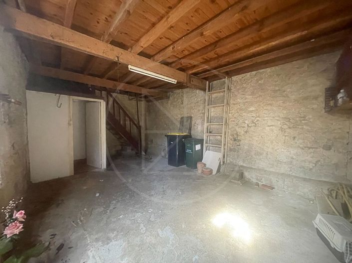 Image No.17-3 Bed House for sale