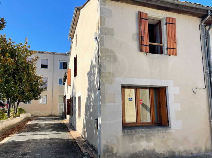 Image No.2-3 Bed House for sale