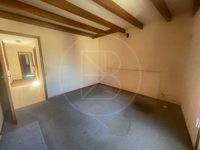 Image No.9-3 Bed House for sale