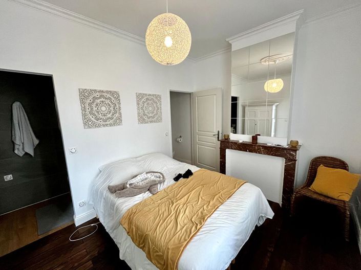 Image No.8-4 Bed House for sale