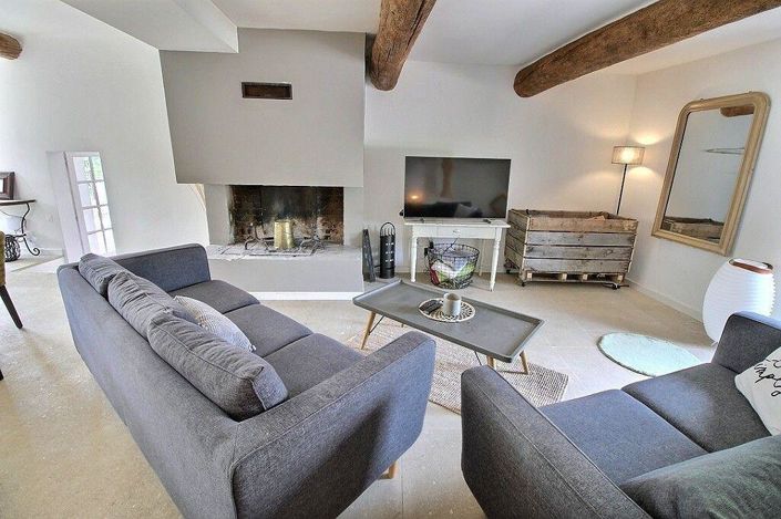 Image No.10-4 Bed House for sale