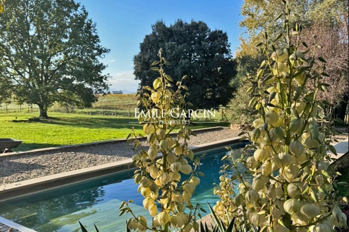 Image No.4-6 Bed House for sale