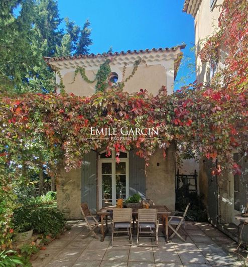 Image No.5-6 Bed House for sale