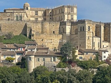 aq85vxgg4m8o136u3