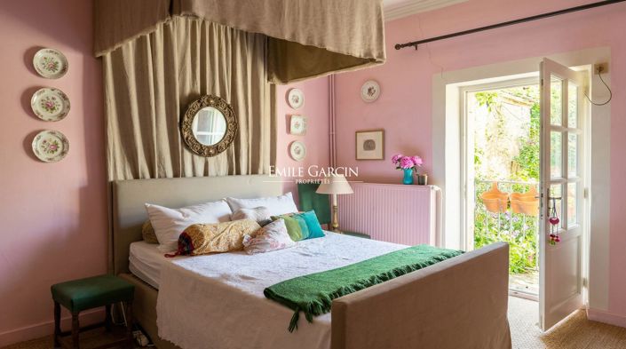Image No.9-3 Bed House for sale