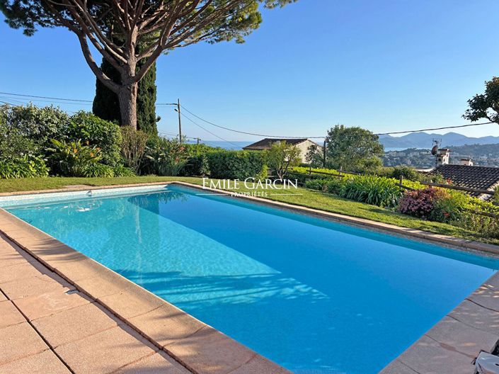 Image No.2-4 Bed House for sale