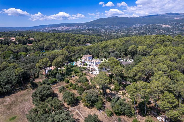 Image No.11-13 Bed House for sale