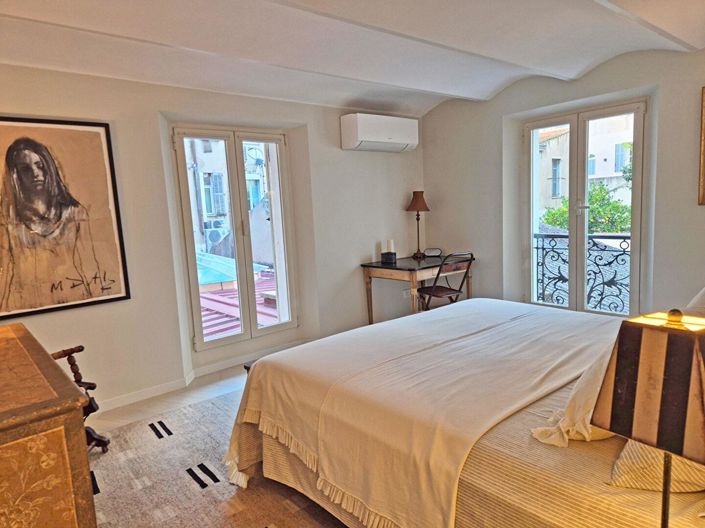 Image No.3-3 Bed Apartment for sale