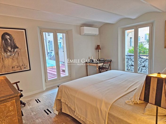 Image No.3-3 Bed Apartment for sale