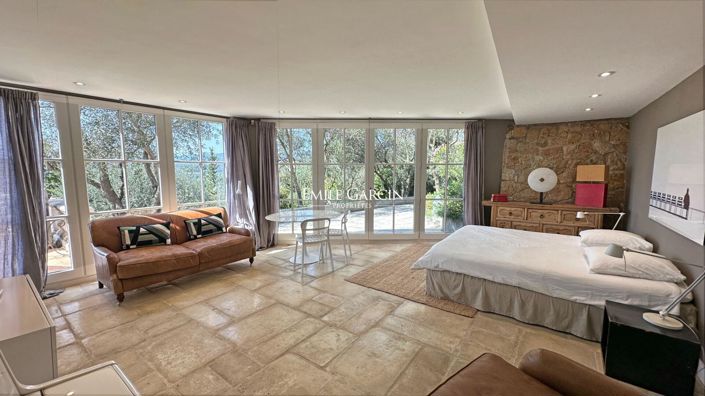 Image No.5-4 Bed House for sale