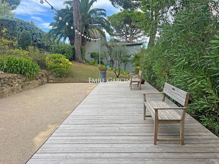 Image No.14-5 Bed House for sale