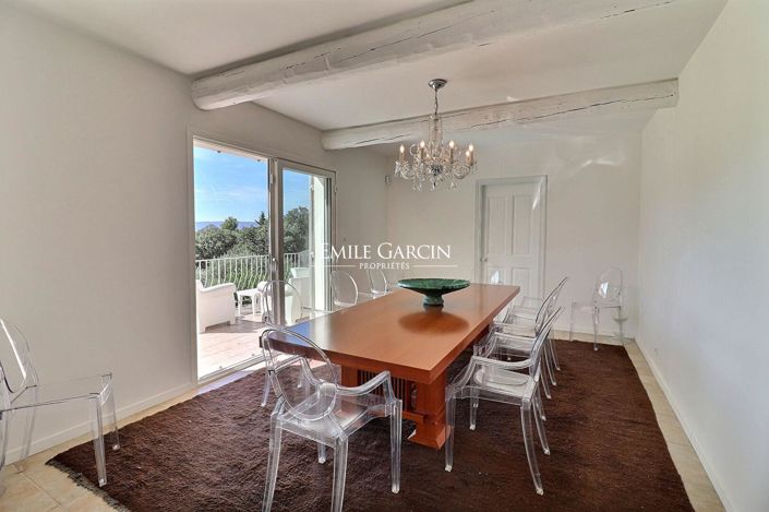 Image No.6-3 Bed House for sale