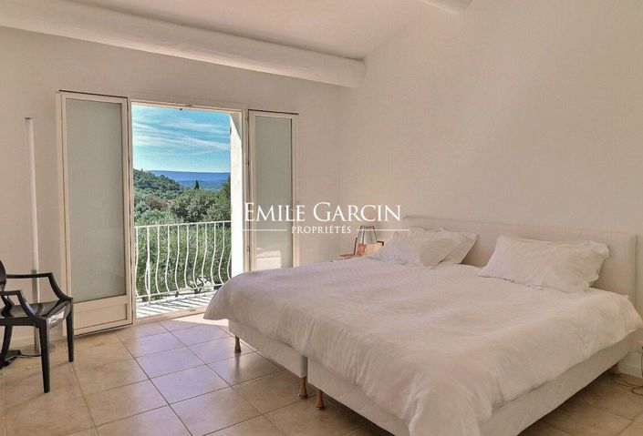 Image No.7-3 Bed House for sale