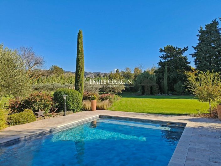 Image No.4-6 Bed House for sale