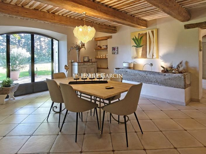 Image No.6-6 Bed House for sale