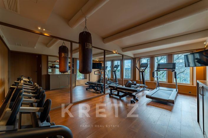 Image No.12-8 Bed House for sale