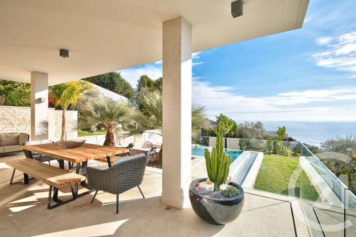 Image No.3-4 Bed House for sale