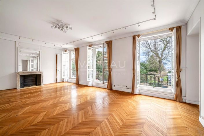 Image No.3-4 Bed Apartment for sale