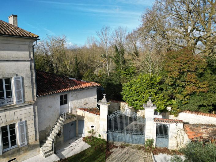 Image No.20-Maison de 7 chambres à vendre à Saint-Jean-d'Angély