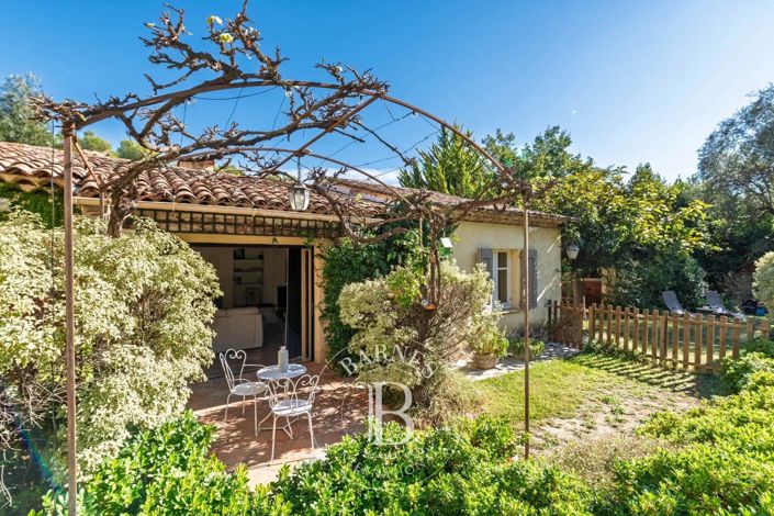 Image No.16-4 Bed House for sale