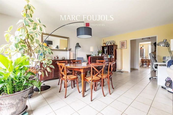 Image No.10-3 Bed Apartment for sale